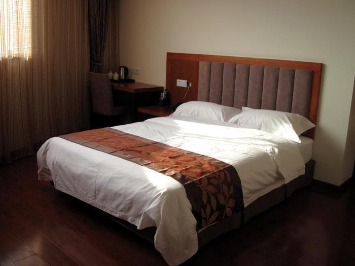 318 Express Motel Xichang Bagian luar foto