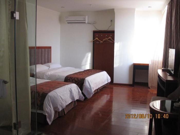 318 Express Motel Xichang Bagian luar foto